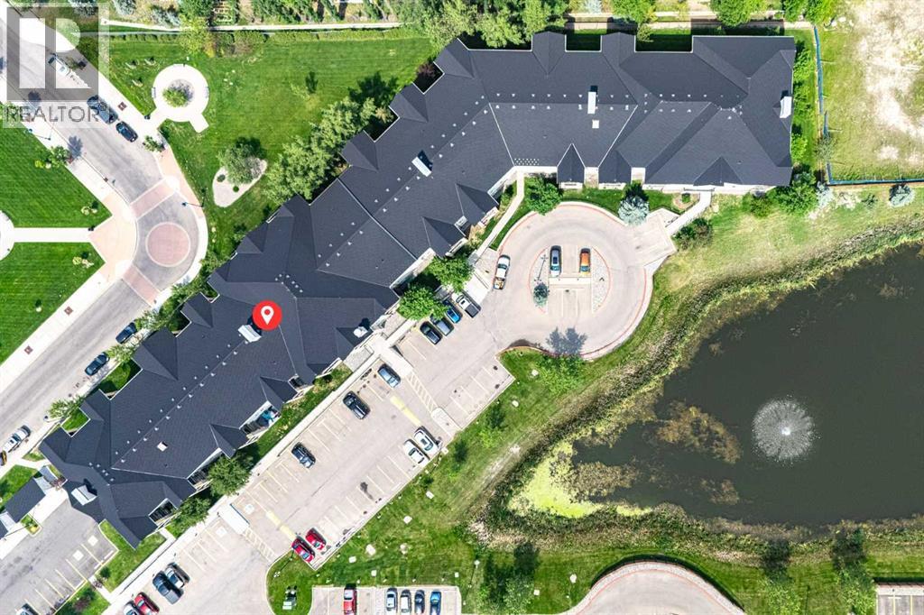 8213, 304 Mackenzie Way Sw, Airdrie, Alberta  T4B 3H8 - Photo 2 - A2242672