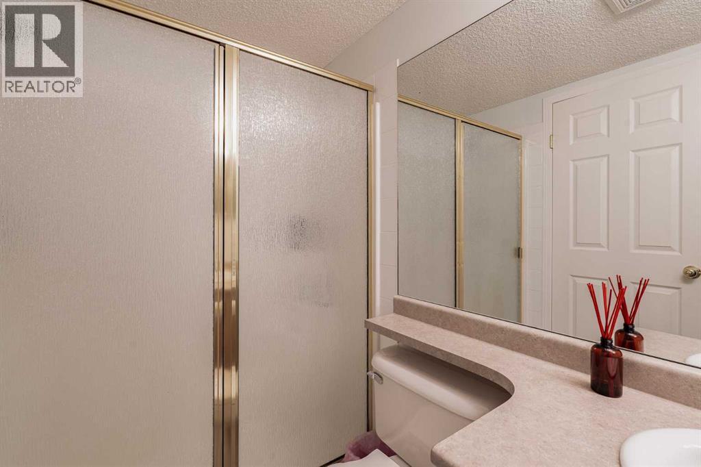 8213, 304 Mackenzie Way Sw, Airdrie, Alberta  T4B 3H8 - Photo 24 - A2242672