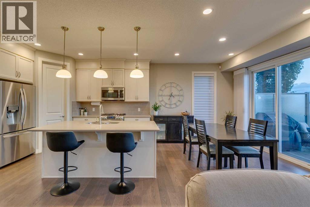 101 Cranarch Common Se, Calgary, Alberta  T3M 1M1 - Photo 8 - A2250147