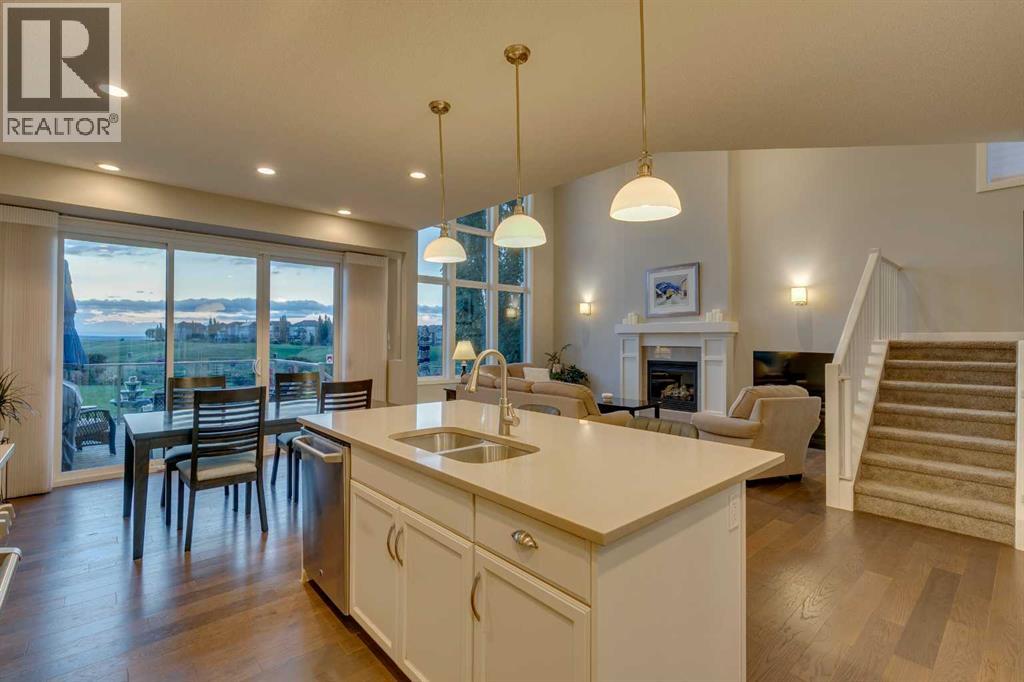 101 Cranarch Common Se, Calgary, Alberta  T3M 1M1 - Photo 11 - A2250147