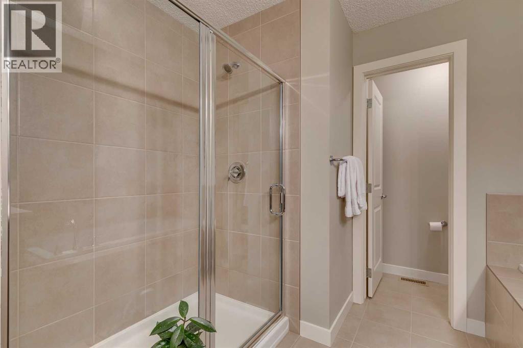 101 Cranarch Common Se, Calgary, Alberta  T3M 1M1 - Photo 24 - A2250147