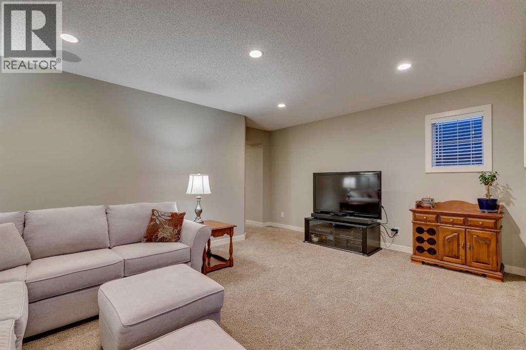 101 Cranarch Common Se, Calgary, Alberta  T3M 1M1 - Photo 26 - A2250147
