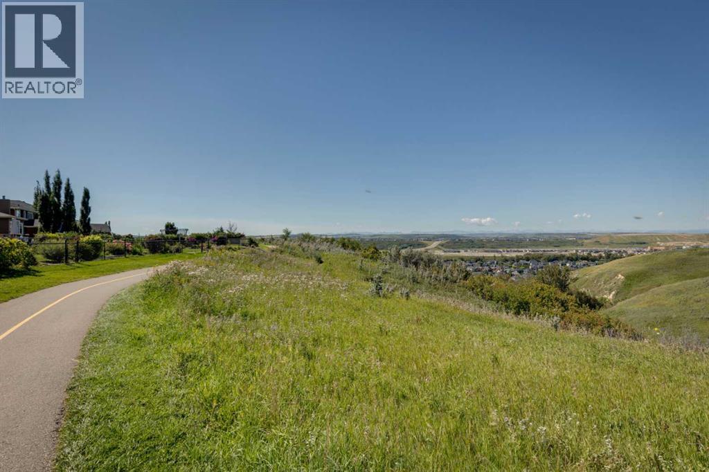 101 Cranarch Common Se, Calgary, Alberta  T3M 1M1 - Photo 49 - A2250147