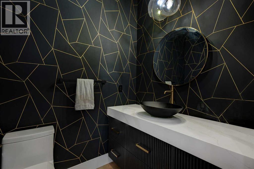 2420 30 Avenue Sw, Calgary, Alberta  T2T 1R9 - Photo 15 - A2254324