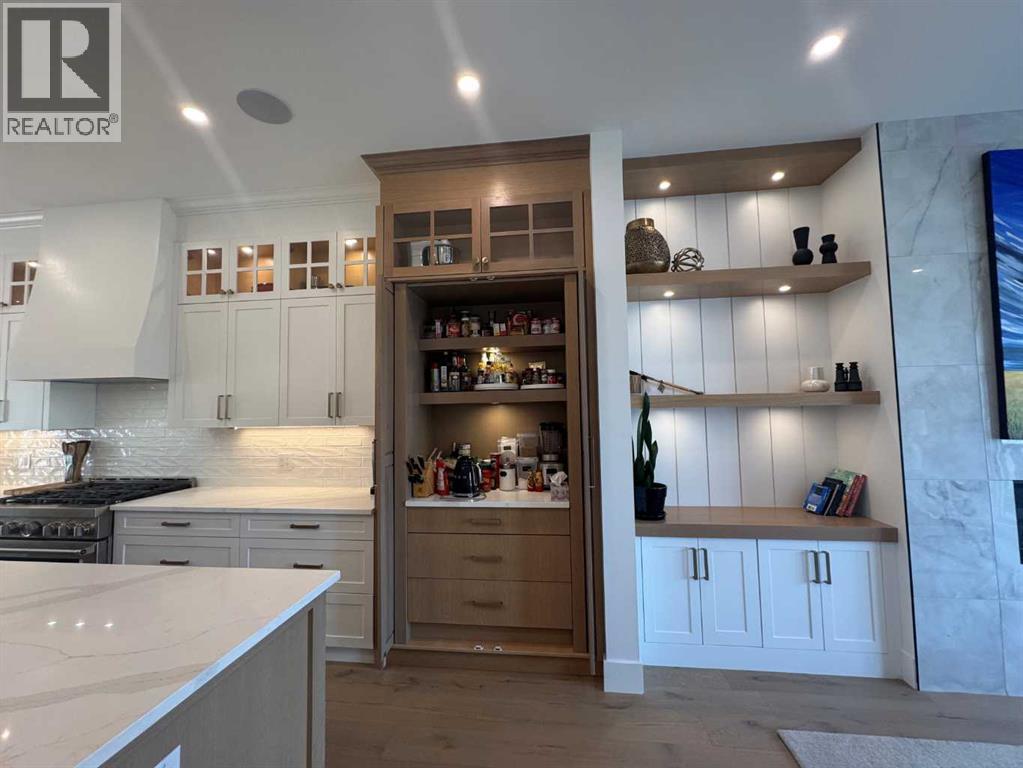 2420 30 Avenue Sw, Calgary, Alberta  T2T 1R9 - Photo 8 - A2254324