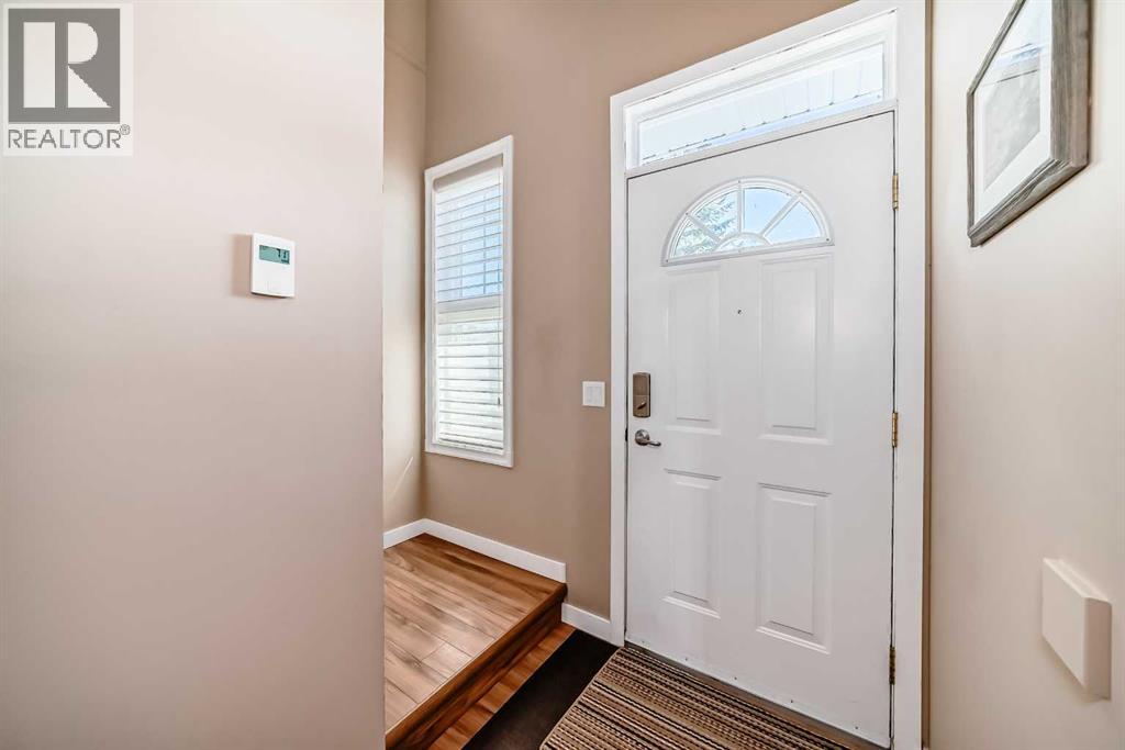 704, 39 Hidden Creek Place Nw, Calgary, Alberta  T3A 6B9 - Photo 5 - A2260445