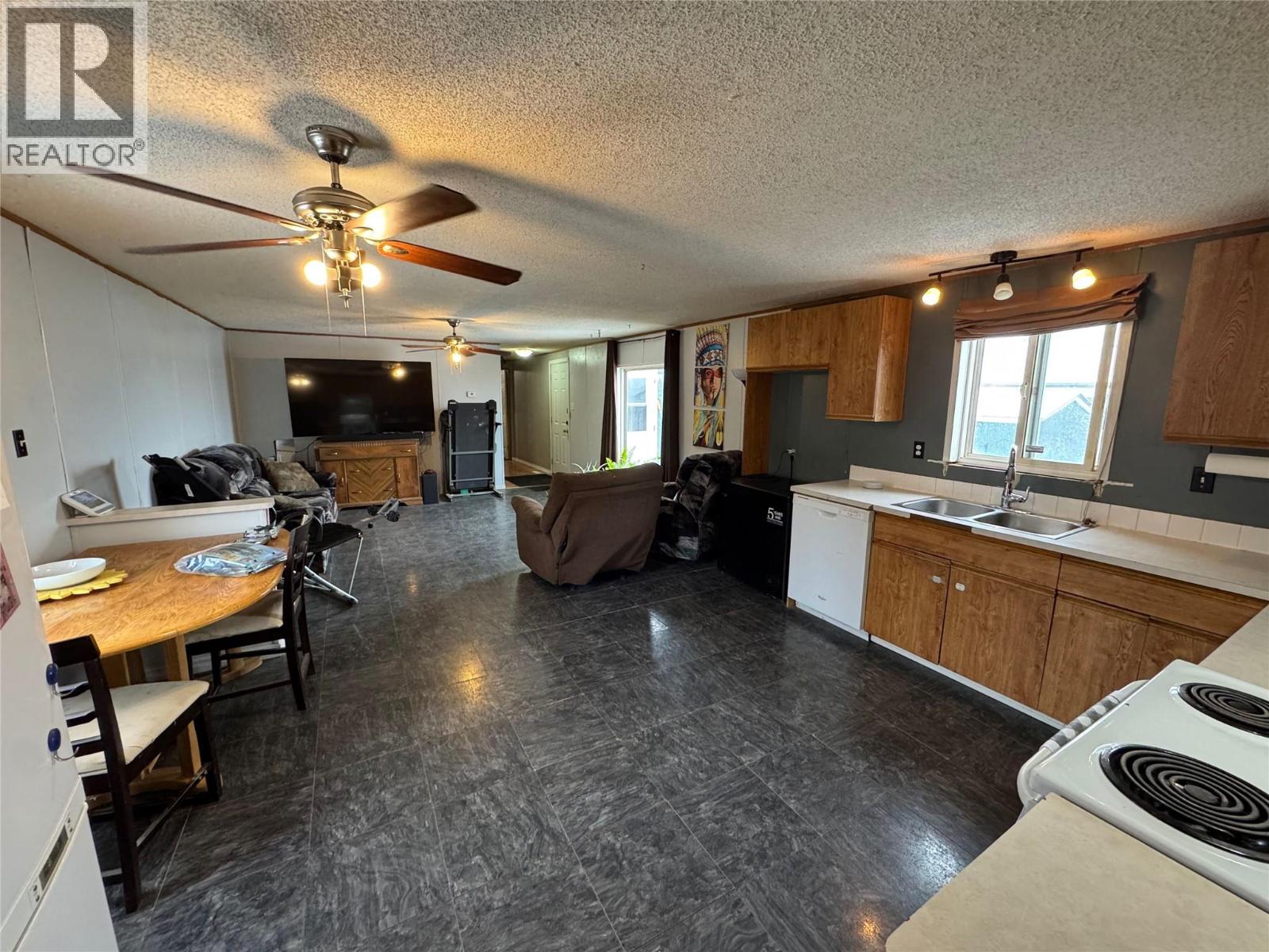 9700 18 Street Unit# 36, Dawson Creek, British Columbia  V1G 5A4 - Photo 8 - 10366901