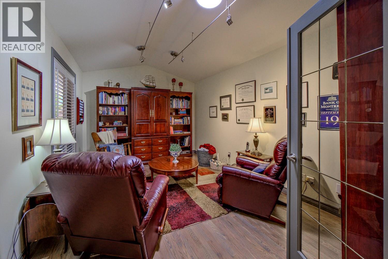 4008 Gallaghers Terrace, Kelowna, British Columbia  V1W 3Z8 - Photo 30 - 10366983