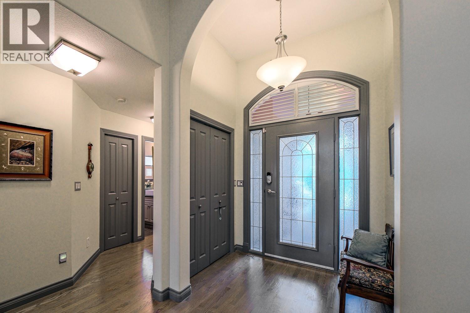 4008 Gallaghers Terrace, Kelowna, British Columbia  V1W 3Z8 - Photo 7 - 10366983