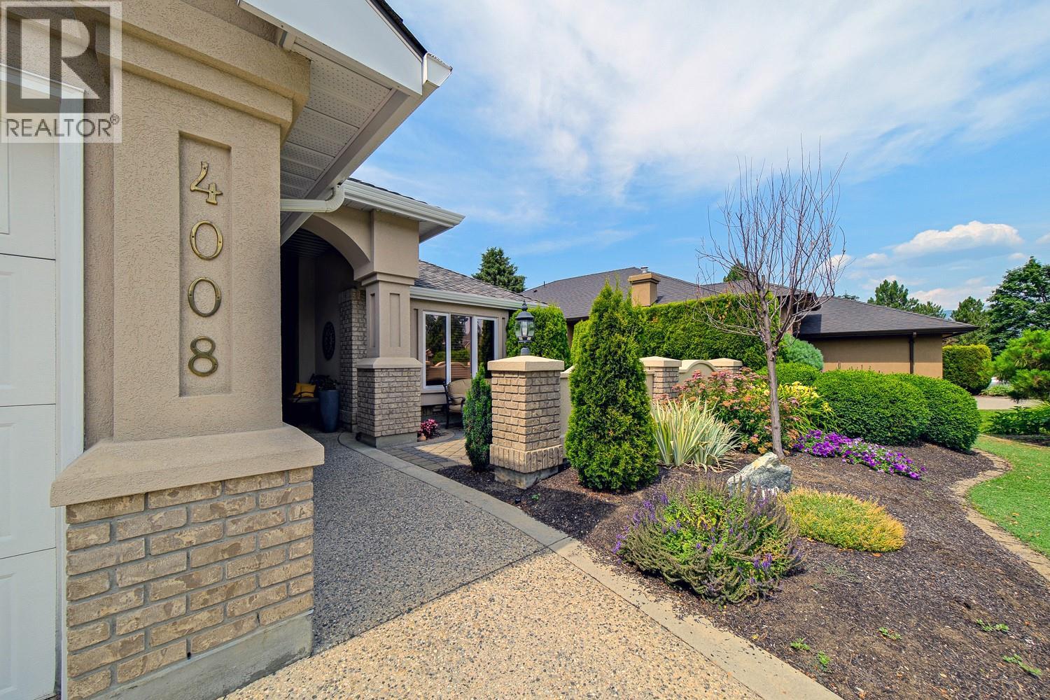 4008 Gallaghers Terrace, Kelowna, British Columbia  V1W 3Z8 - Photo 5 - 10366983