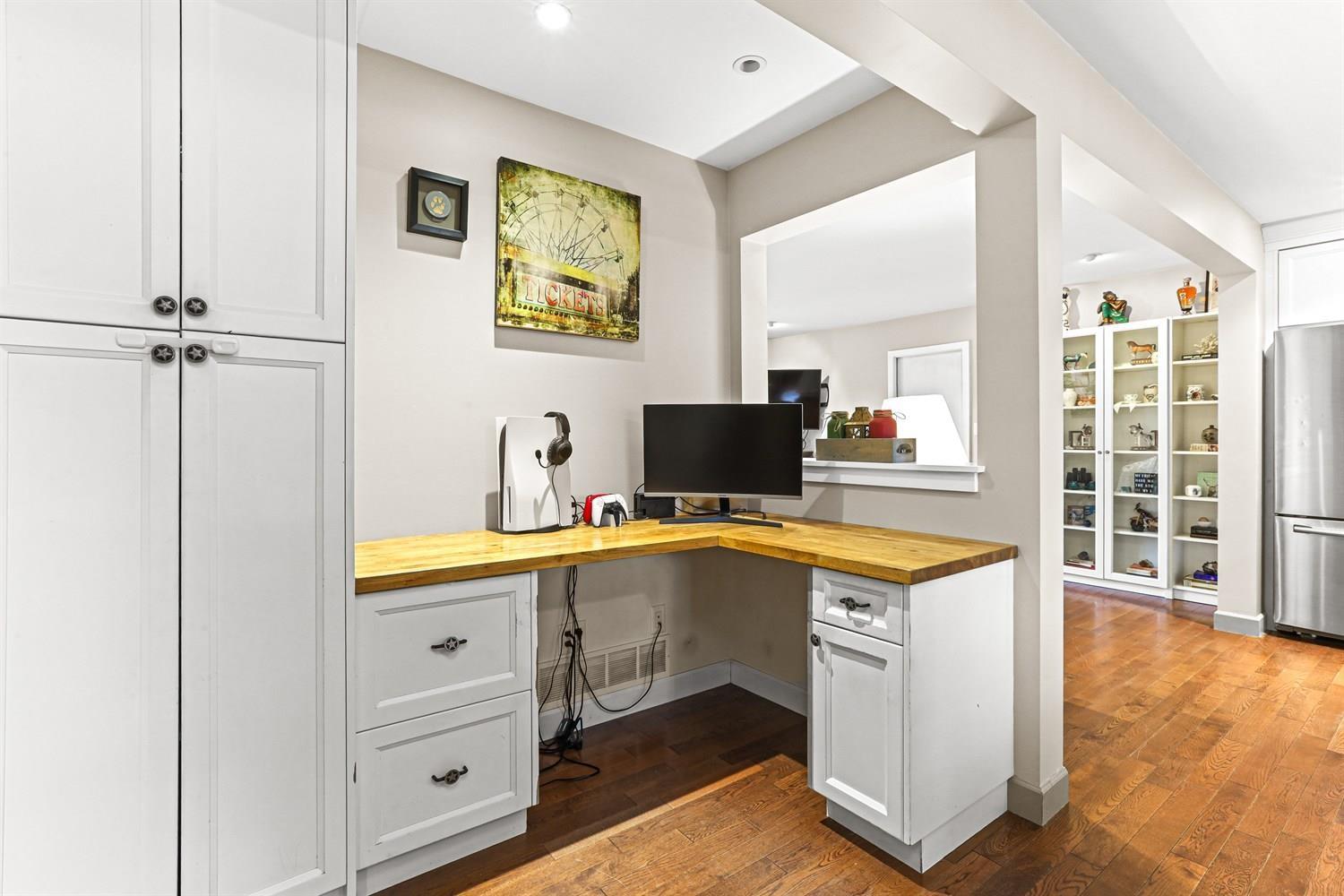 8887 Gay Street, Langley, British Columbia  V1M 2R5 - Photo 11 - R3062607