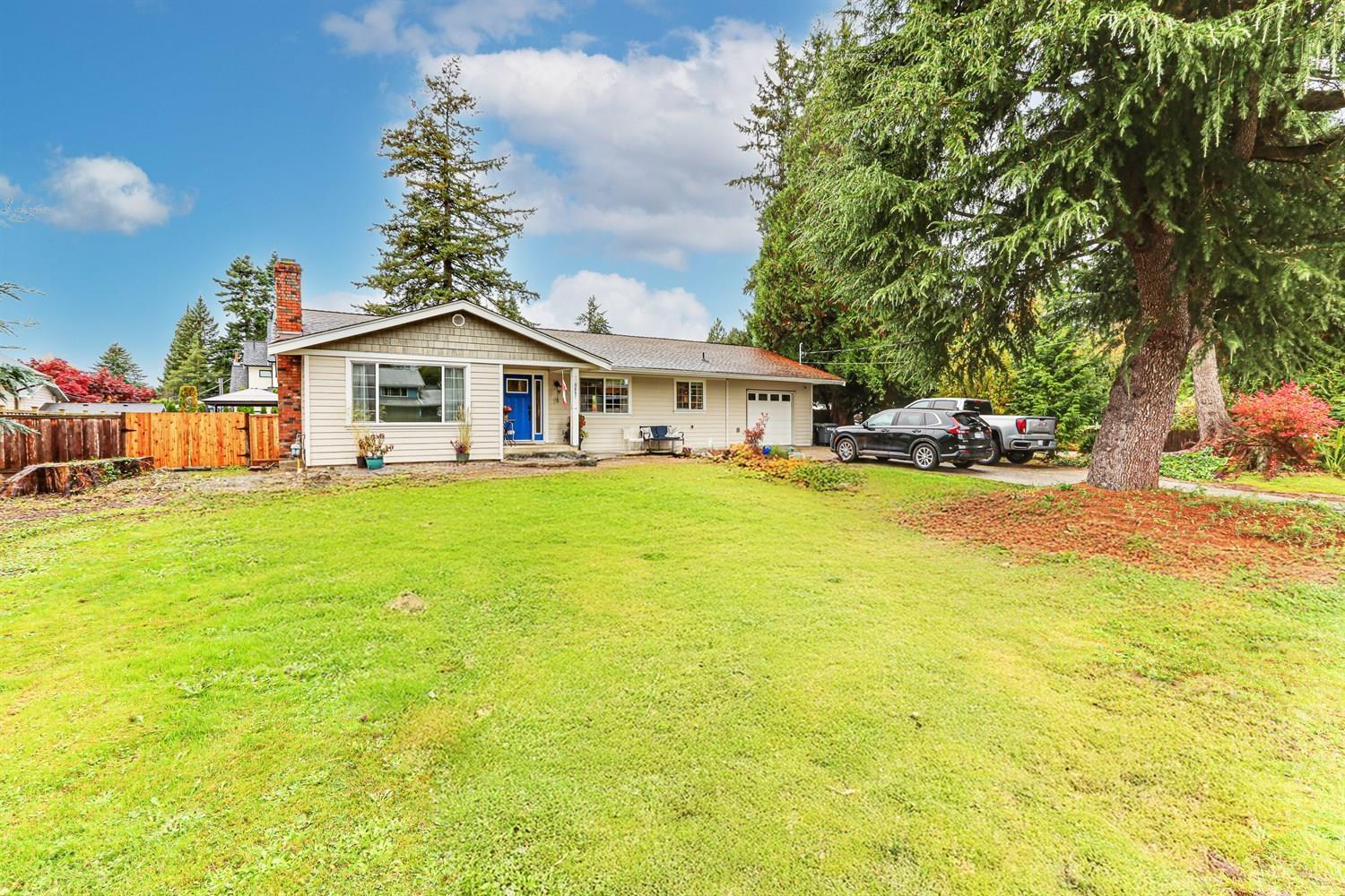 8887 Gay Street, Langley, British Columbia  V1M 2R5 - Photo 2 - R3062607