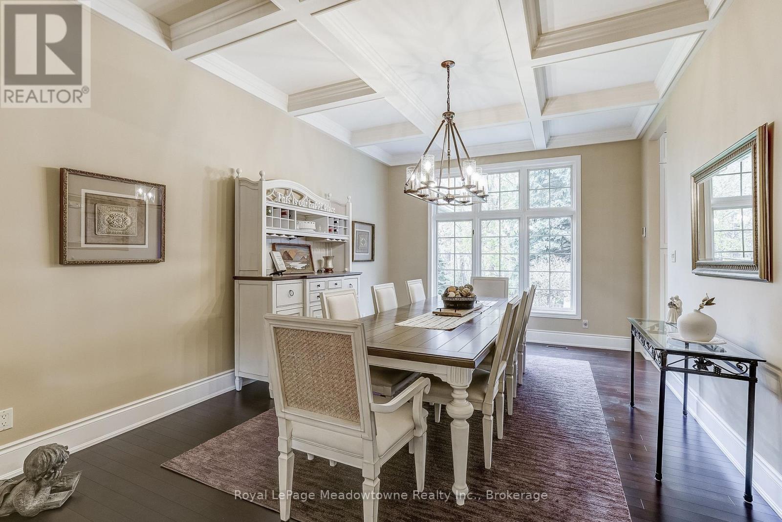 18 Parkshore Place, Hamilton, Ontario  L0R 1H1 - Photo 12 - X12486727