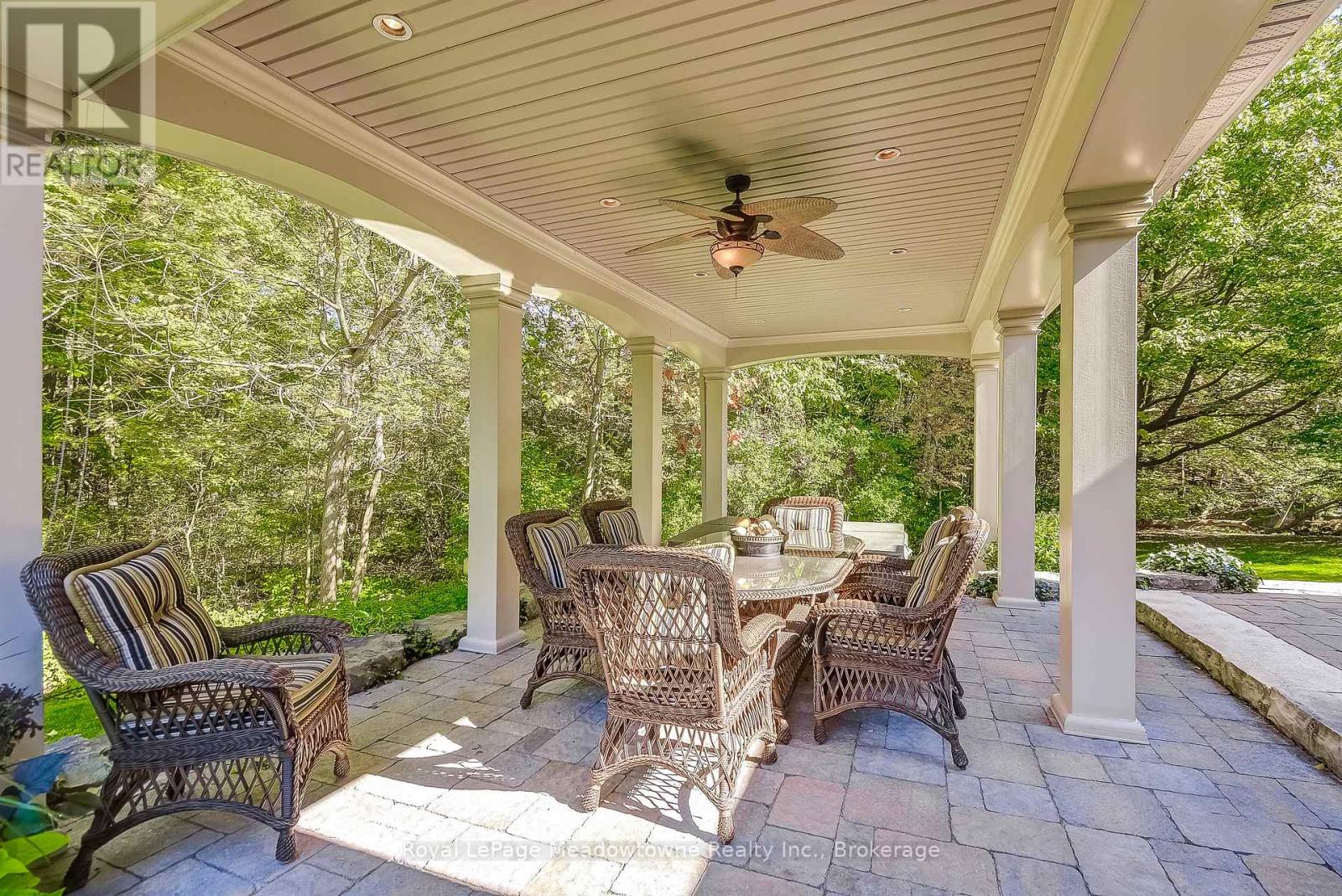 18 Parkshore Place, Hamilton, Ontario  L0R 1H1 - Photo 41 - X12486727