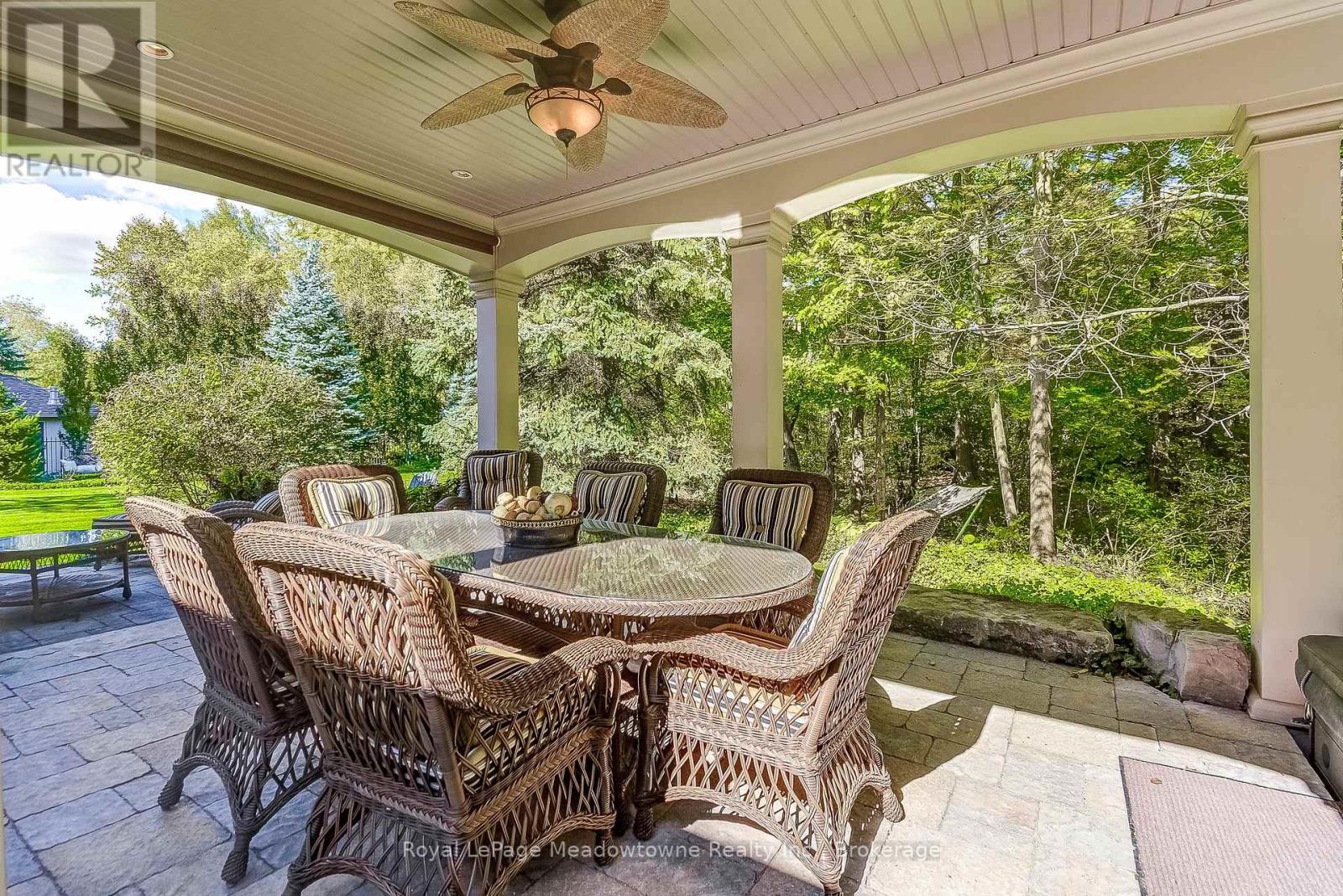 18 Parkshore Place, Hamilton, Ontario  L0R 1H1 - Photo 43 - X12486727