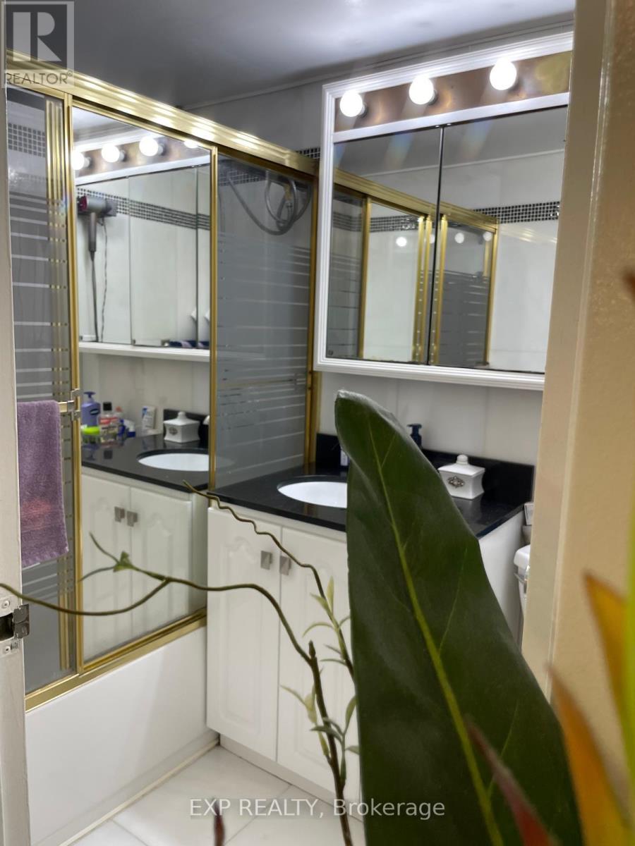 508 - 200 Lotherton Pathway, Toronto, Ontario  M6B 2G8 - Photo 10 - W12486650