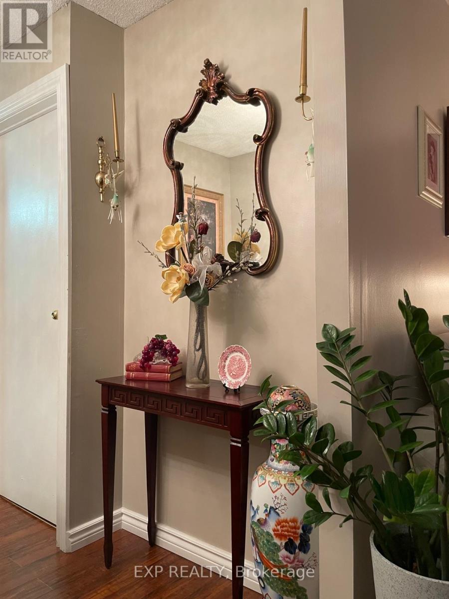 508 - 200 Lotherton Pathway, Toronto, Ontario  M6B 2G8 - Photo 11 - W12486650