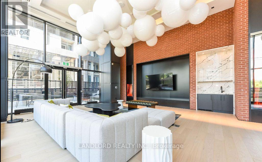 2206 - 3220 William Coltson Avenue, Oakville, Ontario  L6H 7C2 - Photo 25 - W12486663