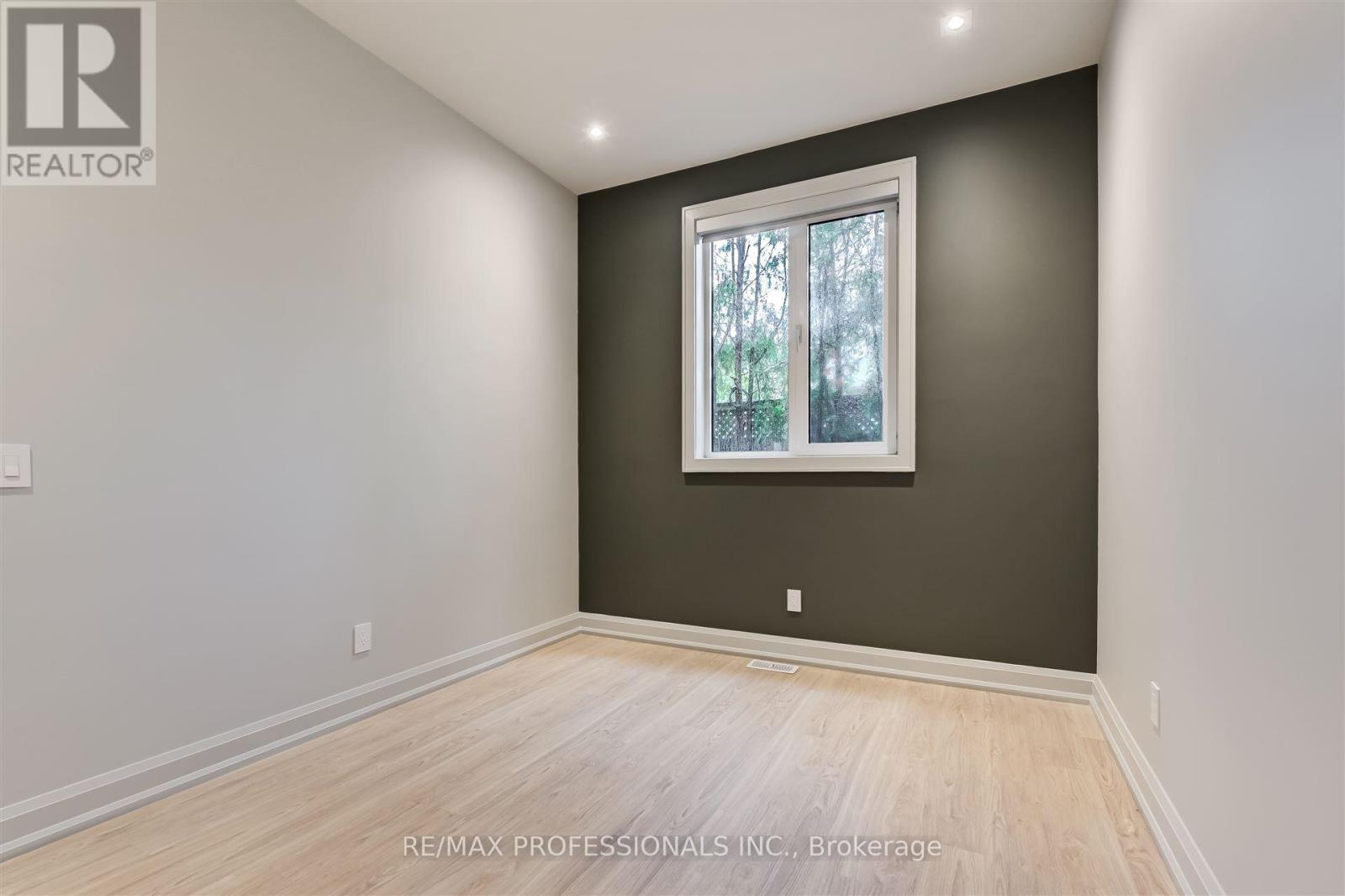 Garden  - 56 Shaver Avenue S, Toronto, Ontario  M9B 3T4 - Photo 13 - W12486671