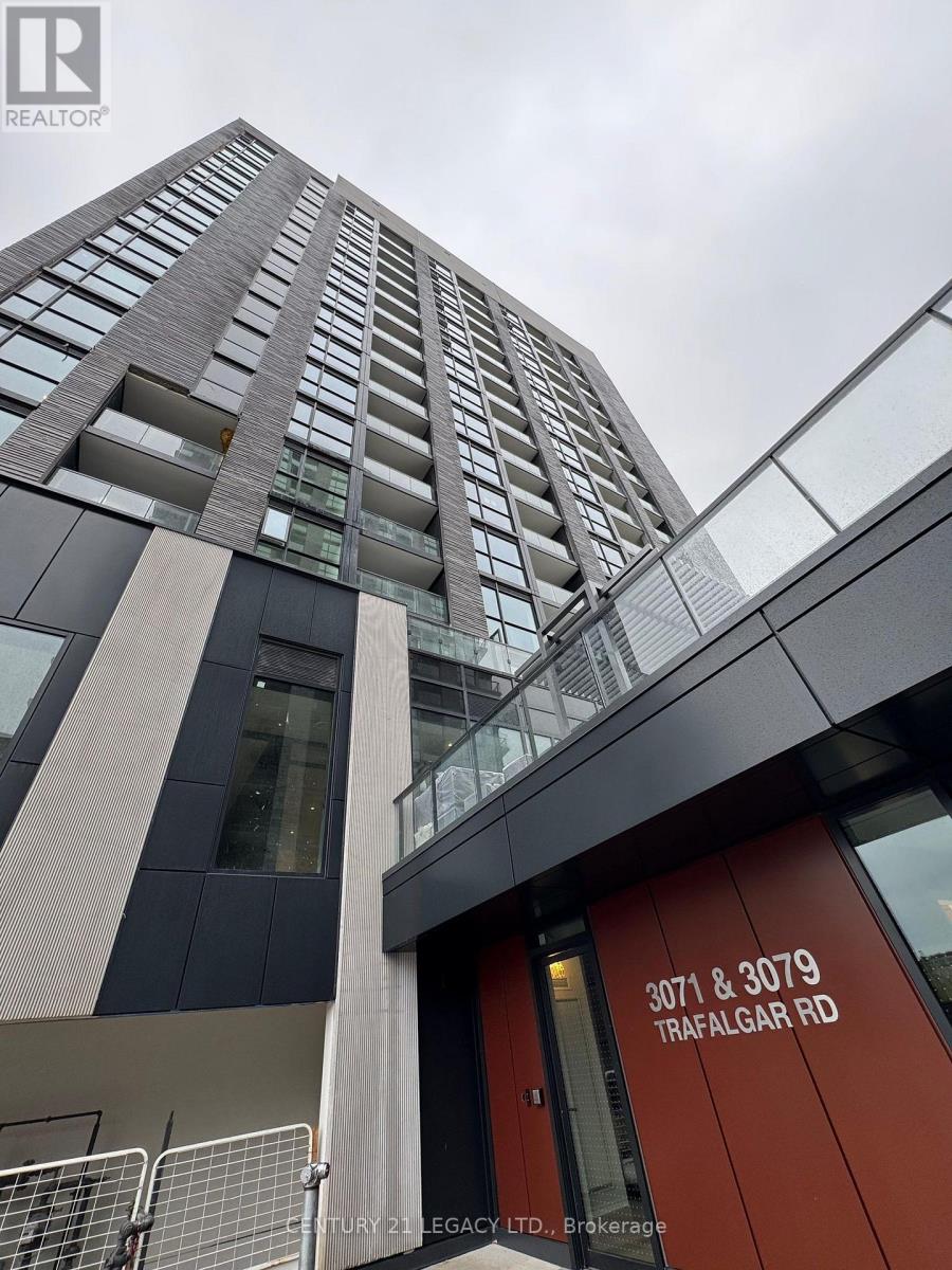 1310 - 3079 TRAFALGAR RD ROAD, Oakville, Ontario