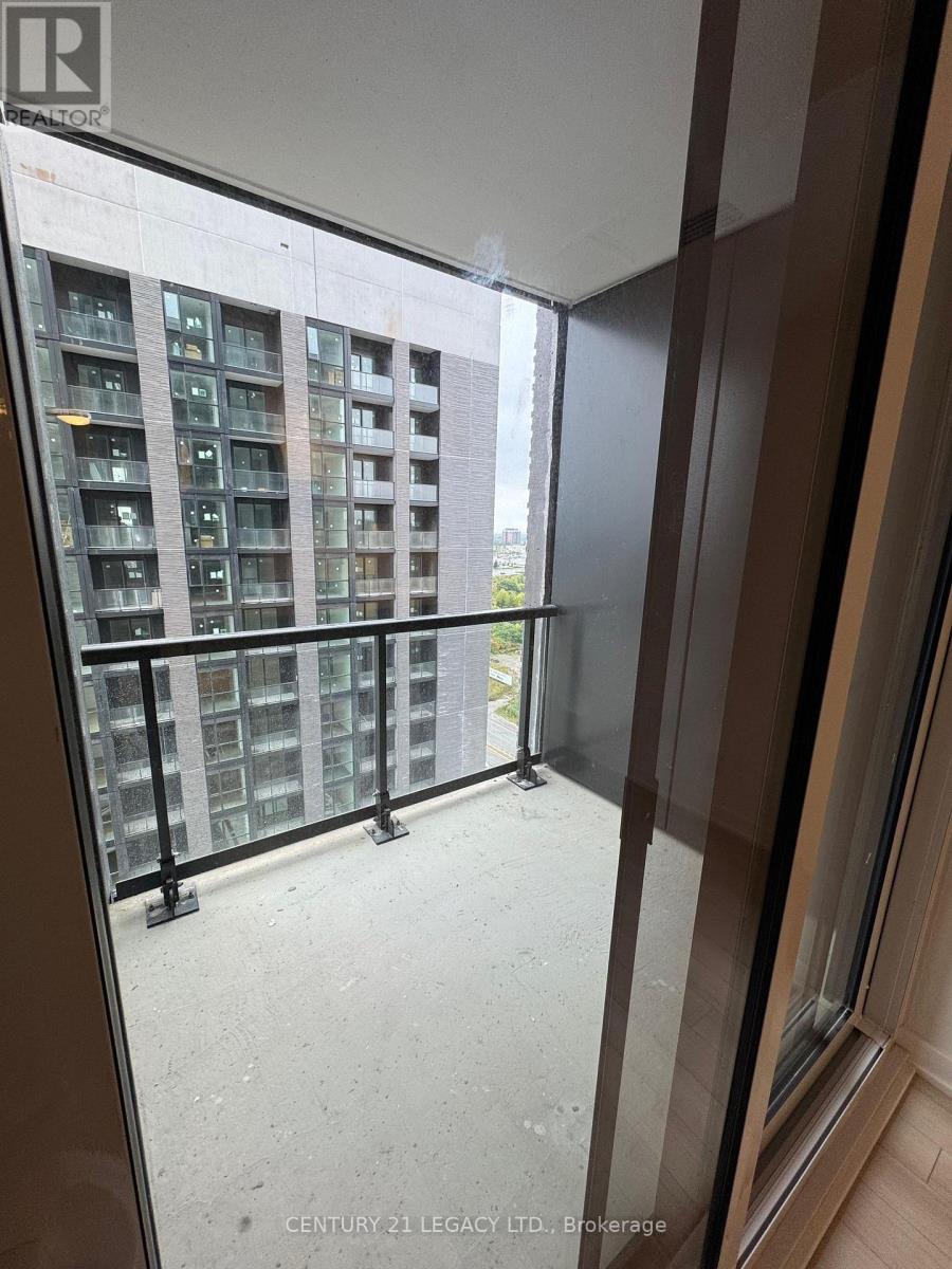 1310 - 3079 Trafalgar Rd Road, Oakville, Ontario  L6H 8C5 - Photo 12 - W12486674