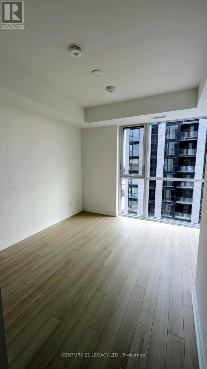 1310 - 3079 Trafalgar Rd Road, Oakville, Ontario  L6H 8C5 - Photo 14 - W12486674