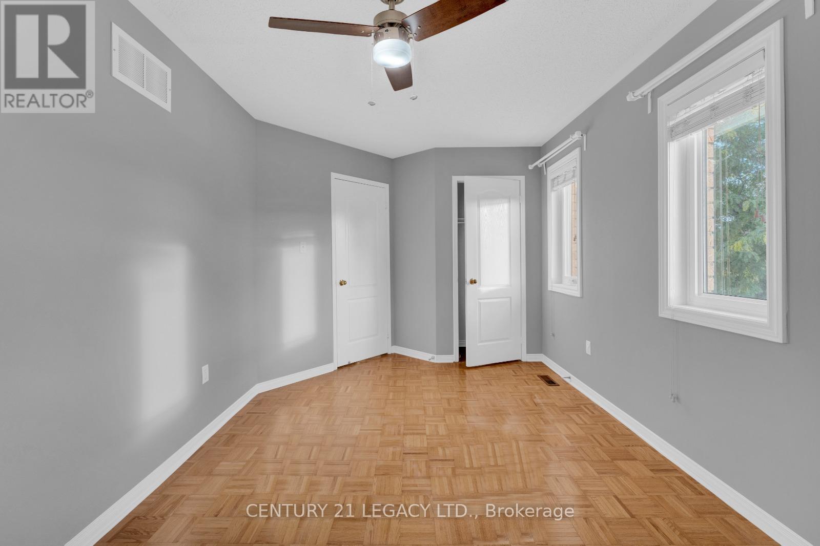 9 Edenvalley Road, Brampton, Ontario  L7A 2M6 - Photo 13 - W12486677