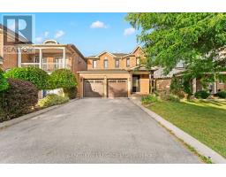 9 EDENVALLEY ROAD, Brampton, Ontario
