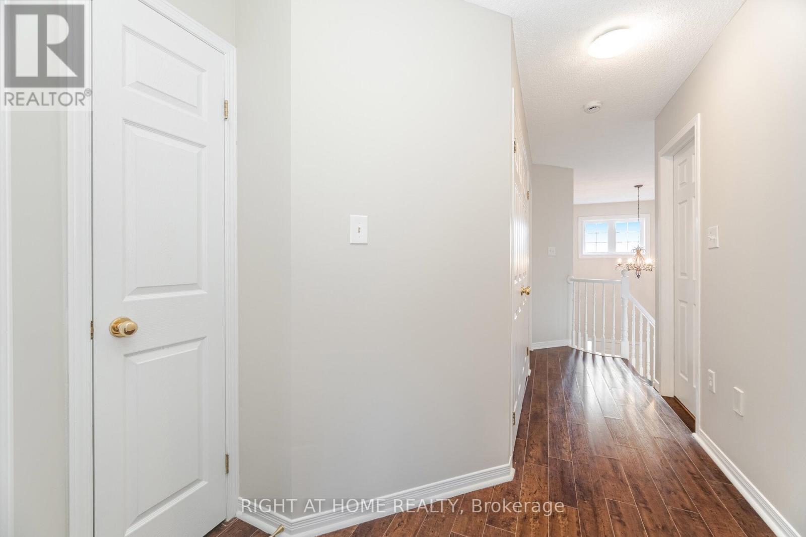 2 - 1283 Blanshard Drive, Burlington, Ontario  L7M 4T8 - Photo 18 - W12486687