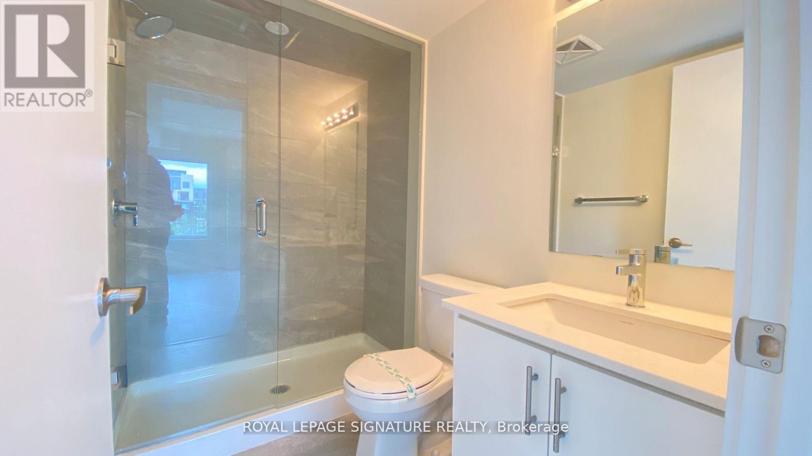 4 - 3566 Colonial Drive, Mississauga, Ontario  L5L 0C1 - Photo 11 - W12486697