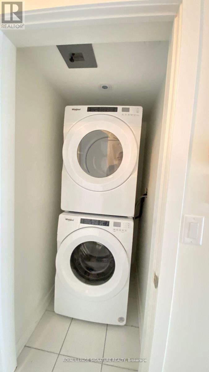 4 - 3566 Colonial Drive, Mississauga, Ontario  L5L 0C1 - Photo 17 - W12486697