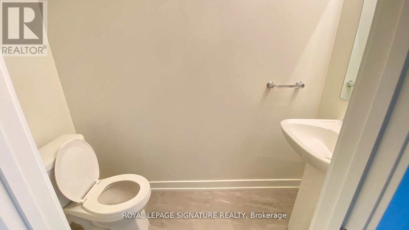 4 - 3566 Colonial Drive, Mississauga, Ontario  L5L 0C1 - Photo 8 - W12486697