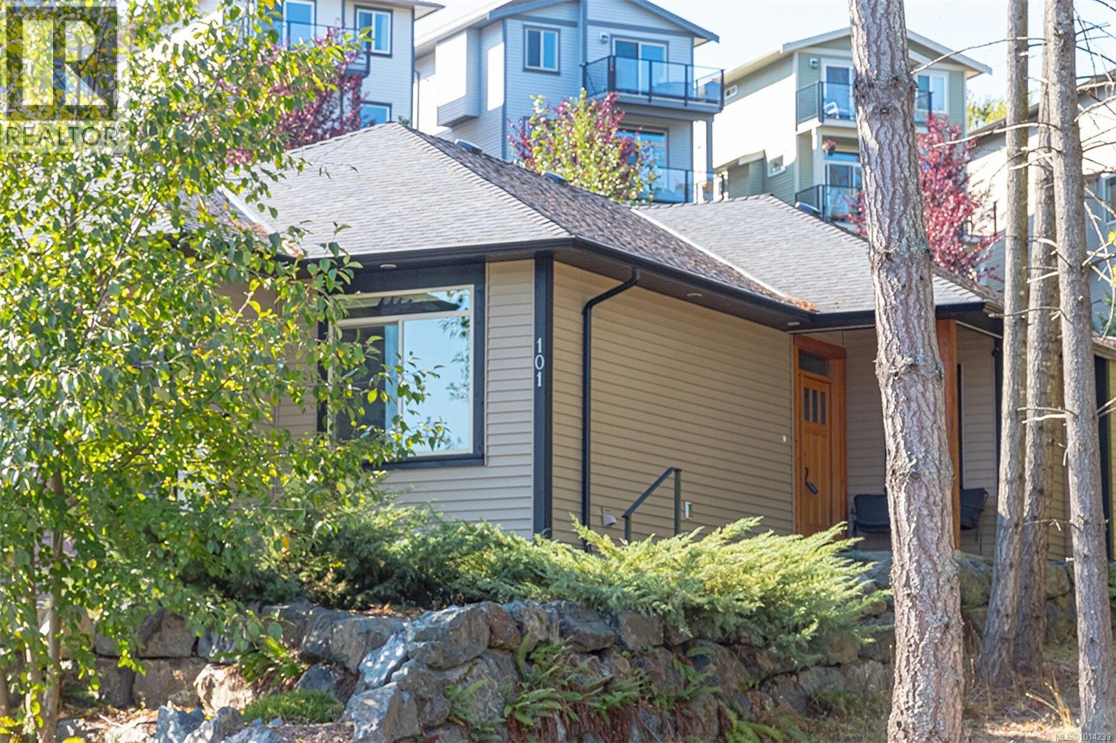 101 Royal Oak Pl, Nanaimo, British Columbia  V9R 6V4 - Photo 2 - 1014239