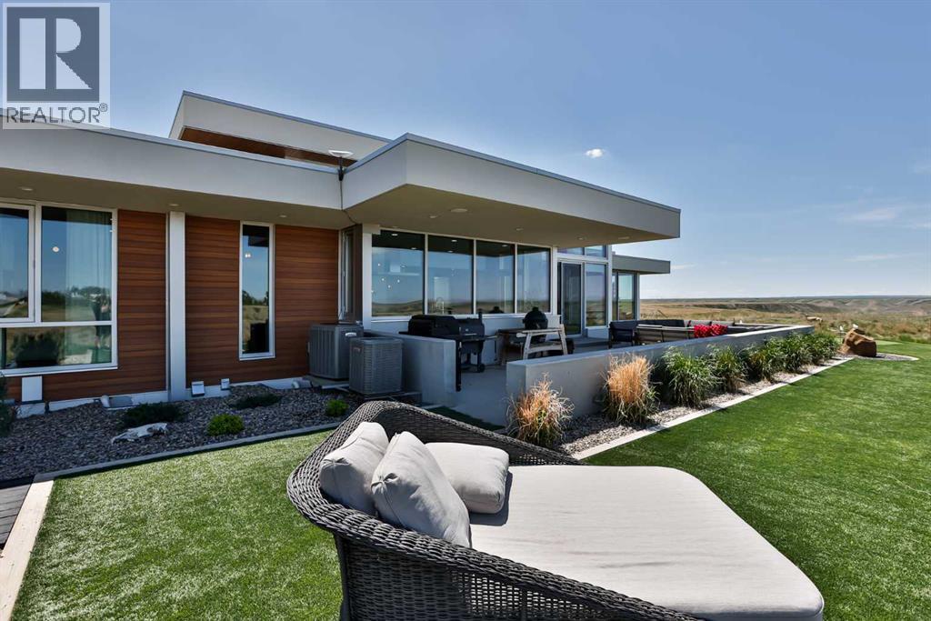 403 Meadow Lark Drive, Rural Lethbridge County, Alberta  T1J 5R8 - Photo 5 - A2225401