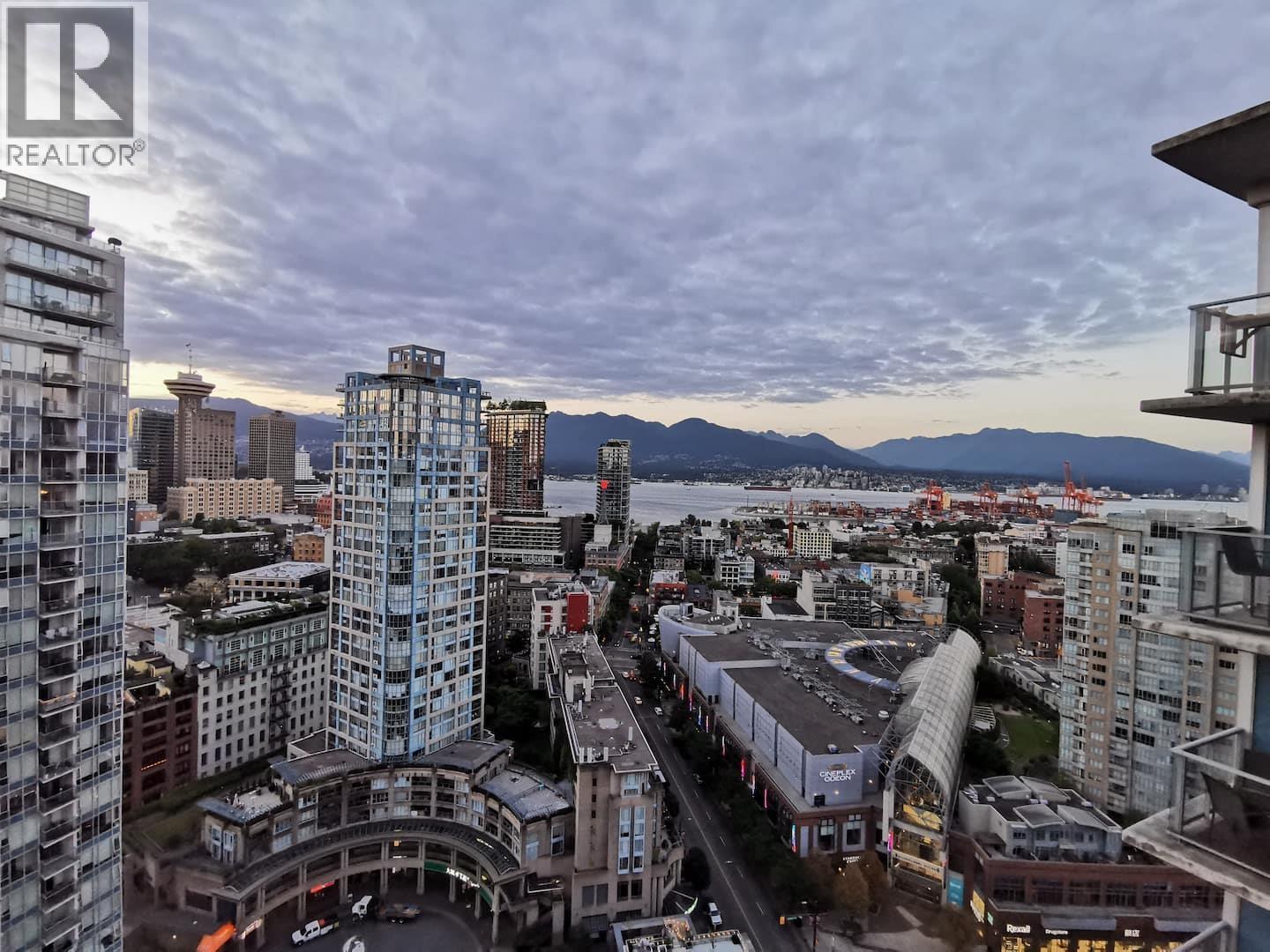 3207 689 ABBOTT STREET, Vancouver, British Columbia