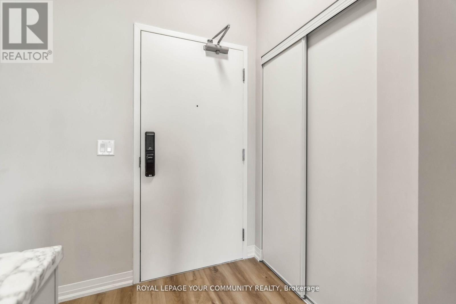 50 Herrick Avenue, St. Catharines, Ontario  L2P 2T9 - Photo 3 - X12486656