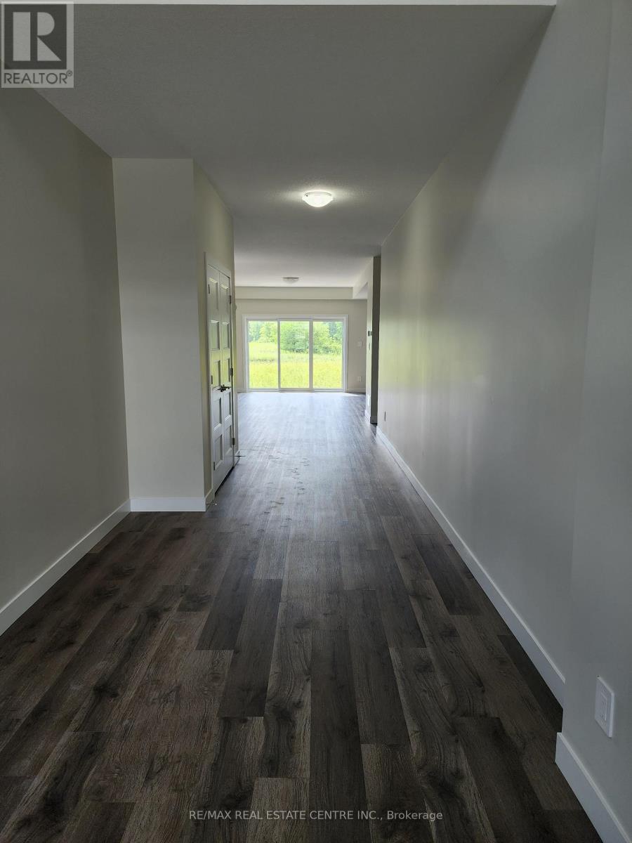 6825 Royal Magnolia Avenue, London South, Ontario  N6P 0J6 - Photo 3 - X12486669