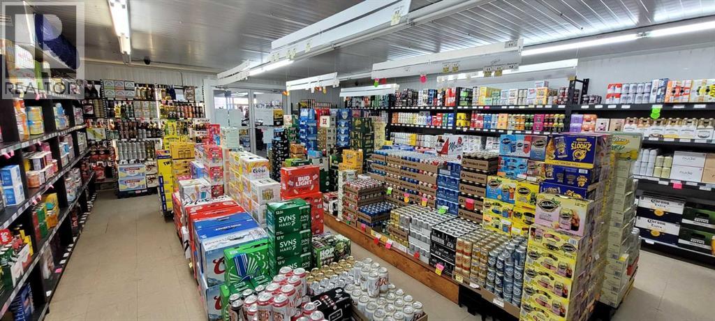 4919 50 Street, Innisfail, Alberta  T4G 1W4 - Photo 9 - A2242704