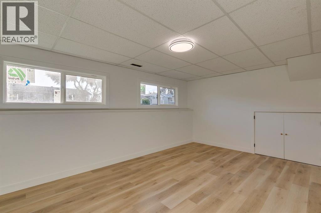 1304 Lake Sylvan Drive Se, Calgary, Alberta  T2J 4C8 - Photo 25 - A2261425