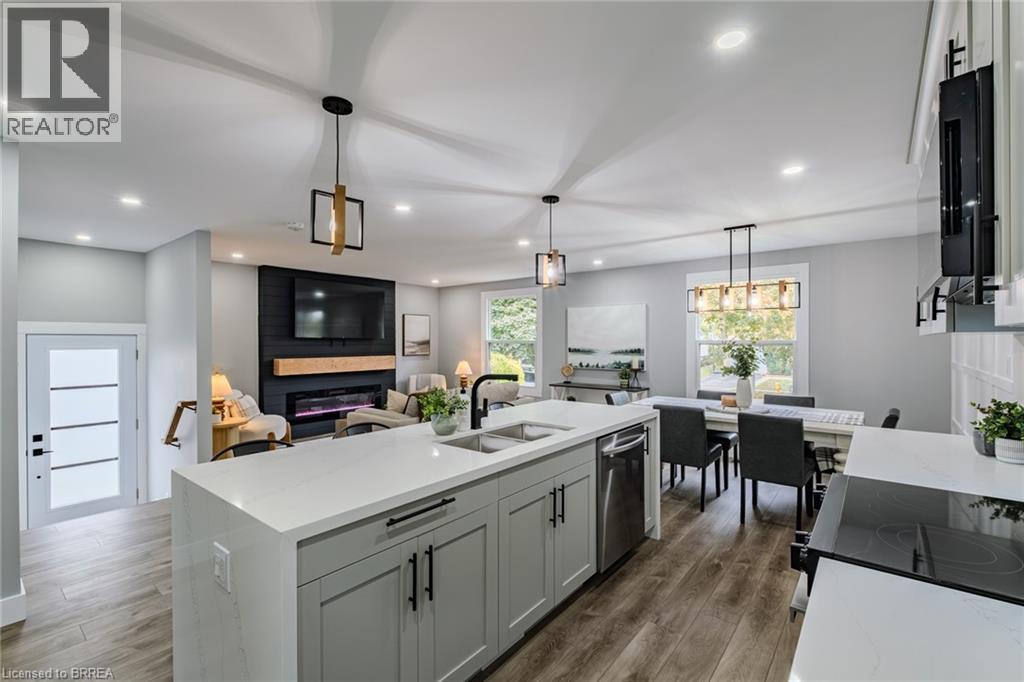 10 Uplands Drive, Brantford, Ontario  N3R 6H6 - Photo 8 - 40773524