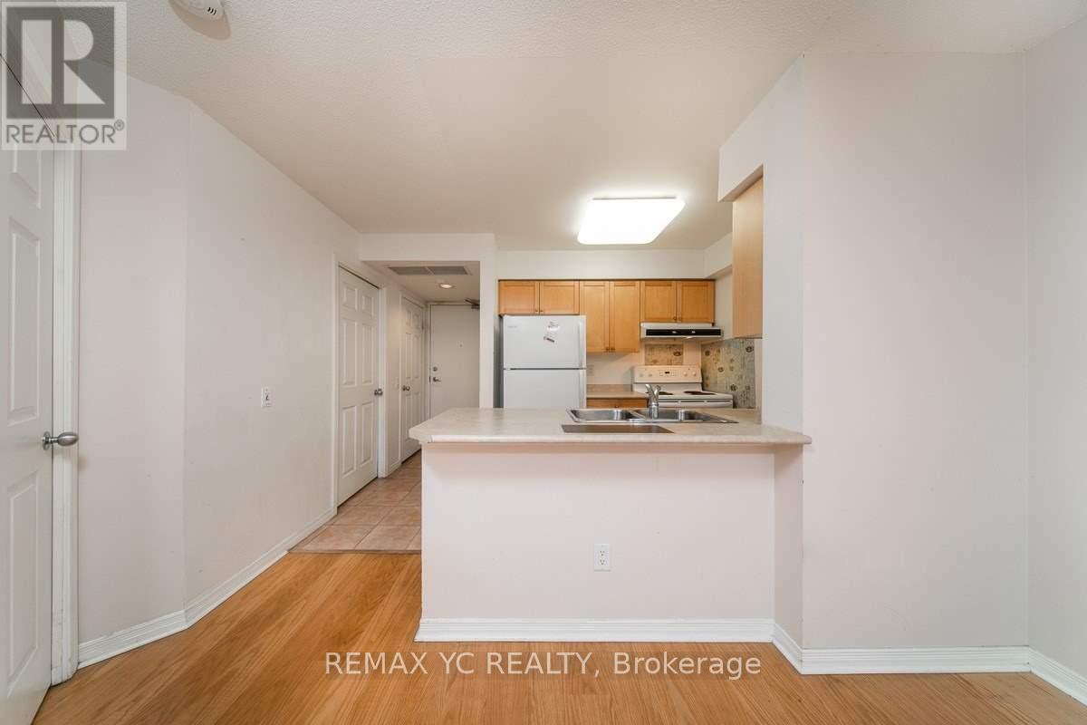 1016 - 155 Beecroft Road, Toronto, Ontario  M2N 7C6 - Photo 5 - C12486695