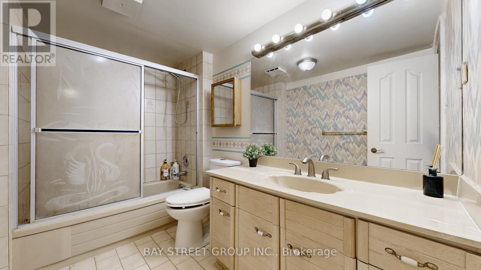 B1 - 26 Restwell Crescent, Toronto, Ontario  M2K 2A3 - Photo 19 - C12486699