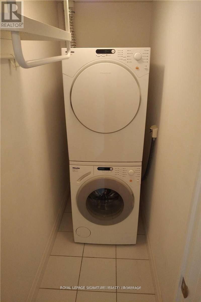 618 - 1 Bedford Road, Toronto, Ontario  M5R 2B5 - Photo 12 - C12486729