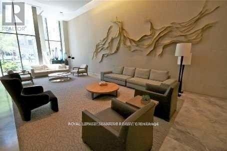 618 - 1 Bedford Road, Toronto, Ontario  M5R 2B5 - Photo 2 - C12486729