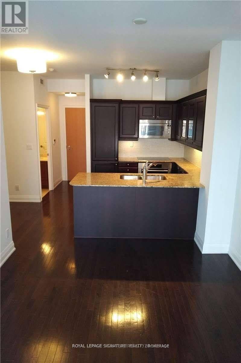 618 - 1 Bedford Road, Toronto, Ontario  M5R 2B5 - Photo 3 - C12486729