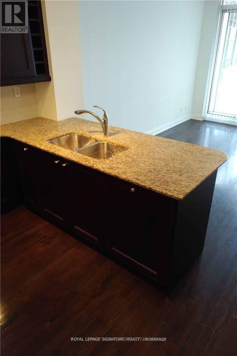 618 - 1 Bedford Road, Toronto, Ontario  M5R 2B5 - Photo 6 - C12486729