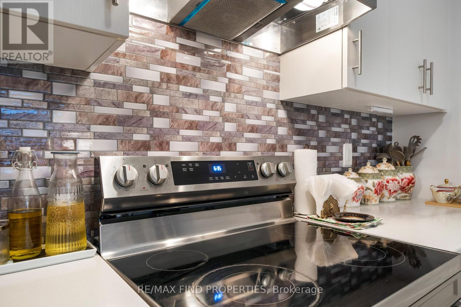 1125 Lockie Drive, Oshawa, Ontario  L1L 0R9 - Photo 13 - E12486732