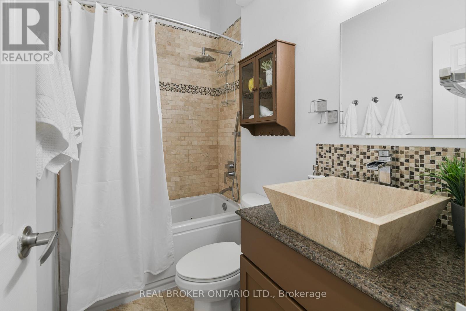 Th24 - 1666 Queen Street E, Toronto, Ontario  M4L 1G3 - Photo 20 - E12486736