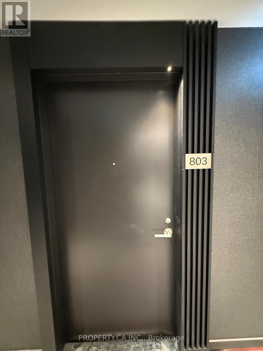 803s - 110 Broadway Avenue, Toronto, Ontario  M4P 1V7 - Photo 18 - C12485385