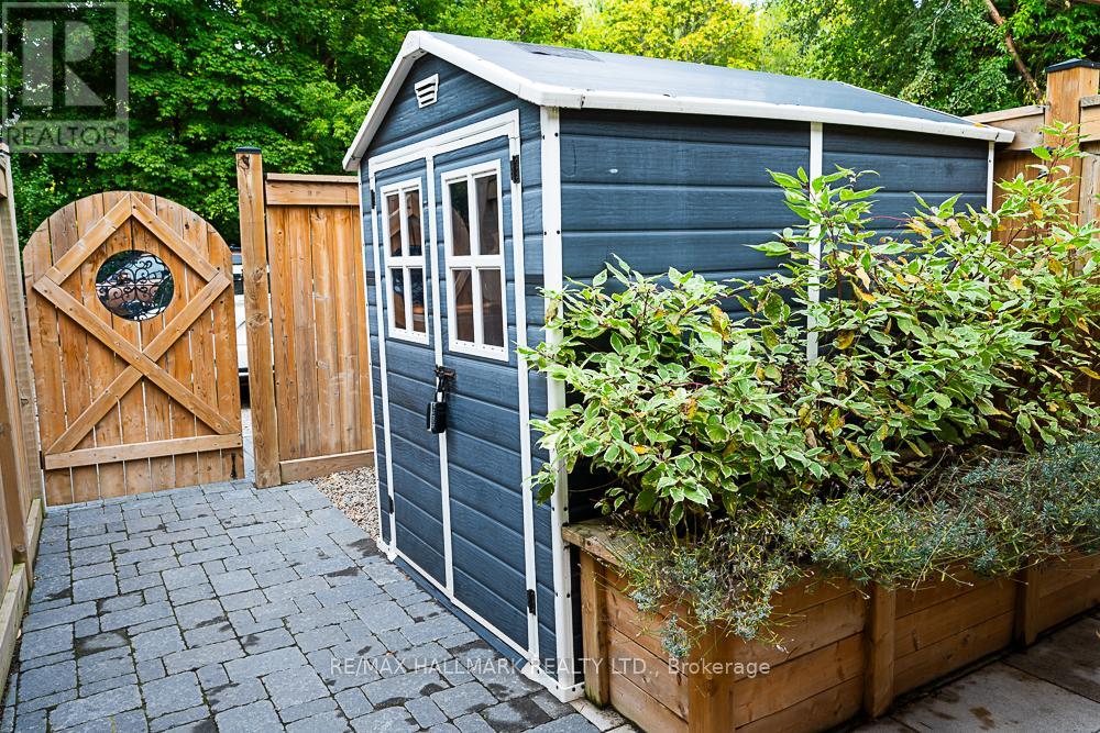 3318 Bathurst Street, Toronto, Ontario  M6A 2B6 - Photo 21 - C12486249